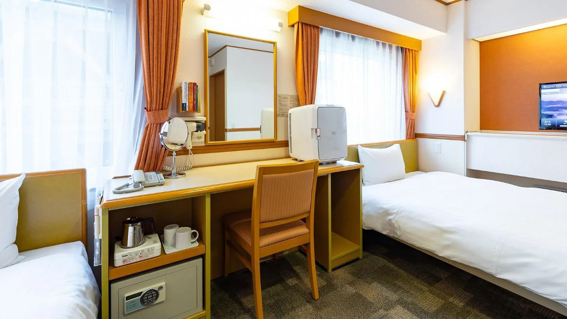 Hotel Toyoko Inn Tokyo Nihombashi Hamacho Meijiza Mae