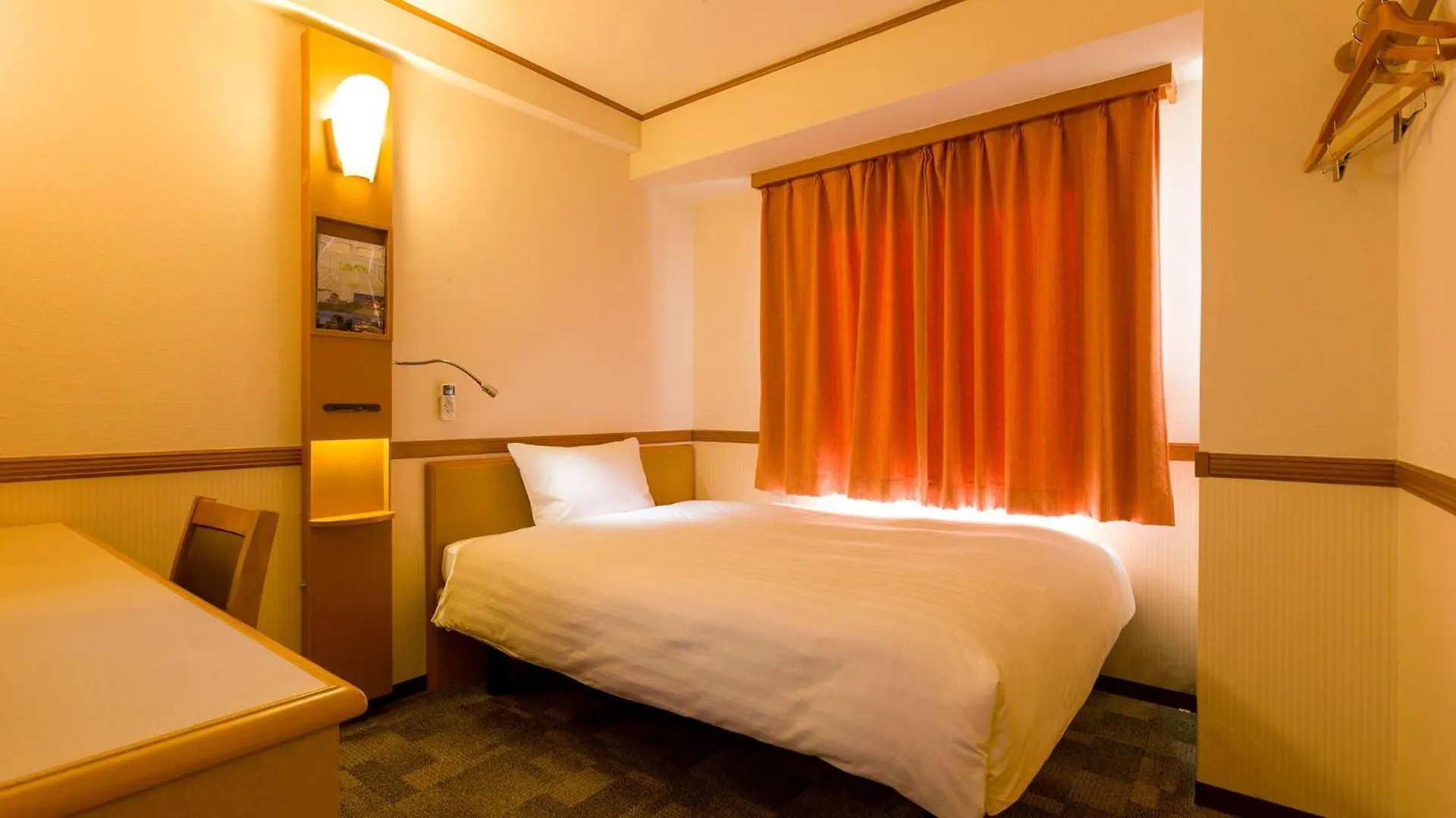 Toyoko Inn Tokyo Nihombashi Hamacho Meijiza Mae