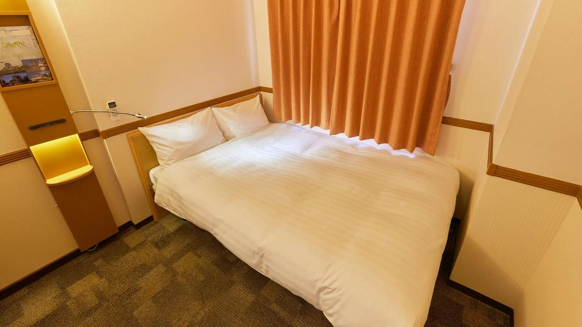 Toyoko Inn Tokyo Nihombashi Hamacho Meijiza Mae 3*,